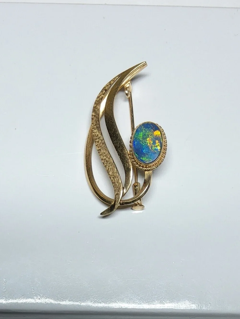 Vintage 10K Solid Yellow Gold Semi-Black Opal Dual-Textured